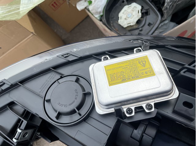 HYUNDAI 921013U110 Левая фара в наличии Ужгород