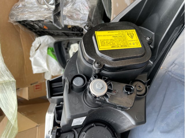 HYUNDAI 921013U110 Фара левая в наличии Тернополь