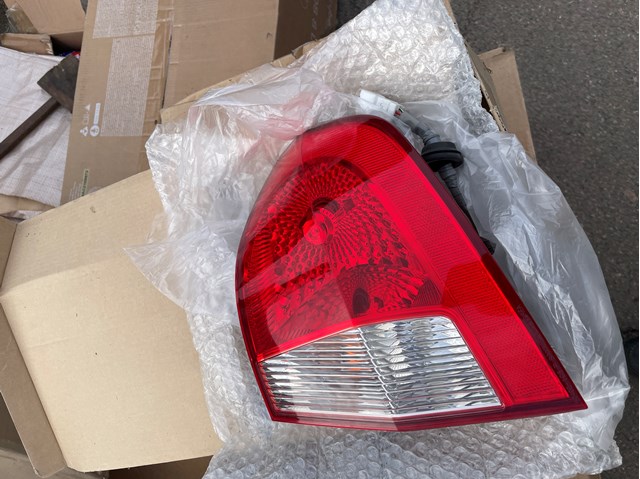 HYUNDAI 924021C510 Задний фонарь в наличии Львов