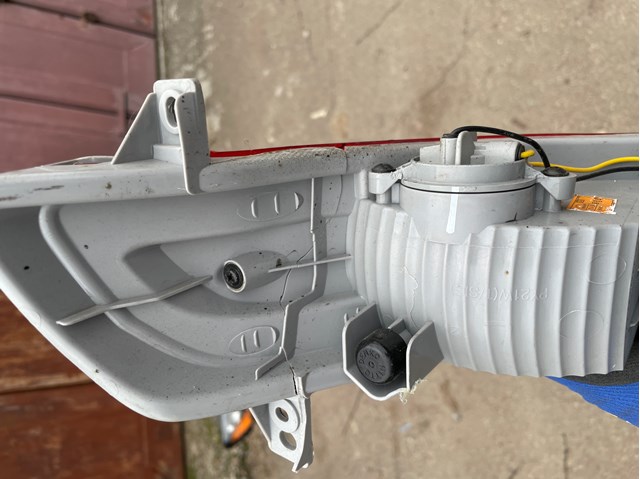 924053U300 HYUNDAI Фонарь противотуманный задний левый купить в Киев
