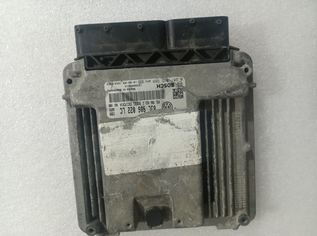 Модуль управления двигателем 03L906022LC VAG
