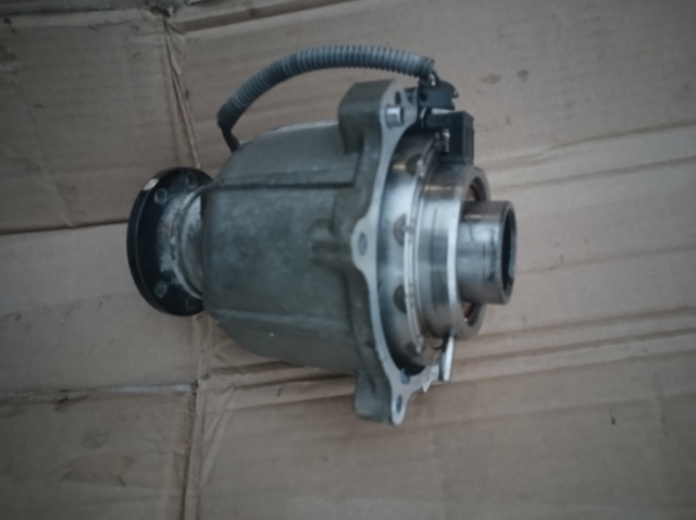 2761079J00 SUZUKI купить в Николаев
