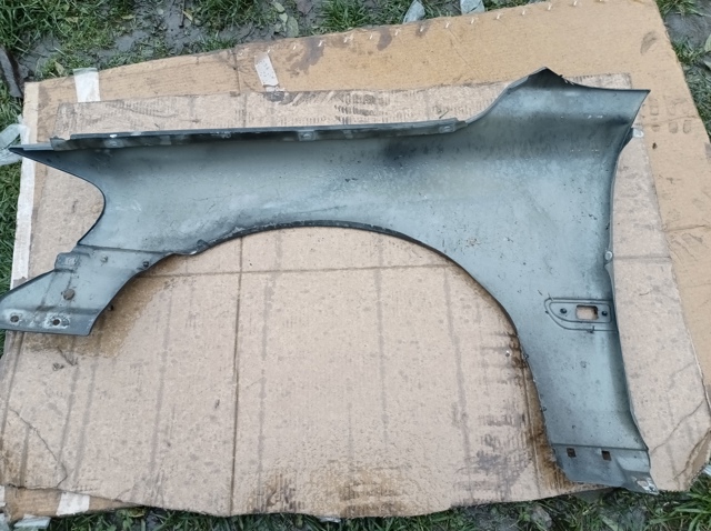 VOLVO 30796493 Крыло переднее правое в наличии Каменское