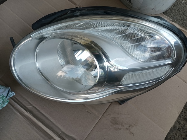 Вставка фары правой 52089190 FIAT