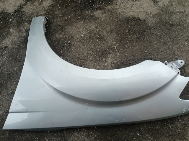 Переднее левое крыло 5220F113 MITSUBISHI