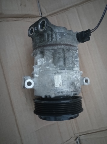 Компрессор кондиционера 55701201 FIAT
