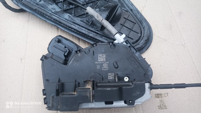 Замок передней пассажирской двери 5TB837016E VAG