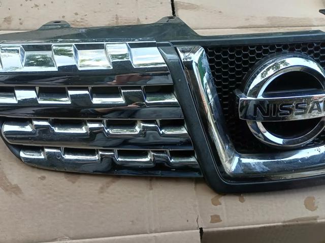 62310JD00B NISSAN Решетка радиатора купить в Украина