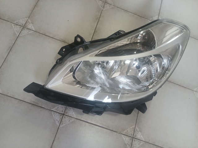 Фара 8200459824 RENAULT