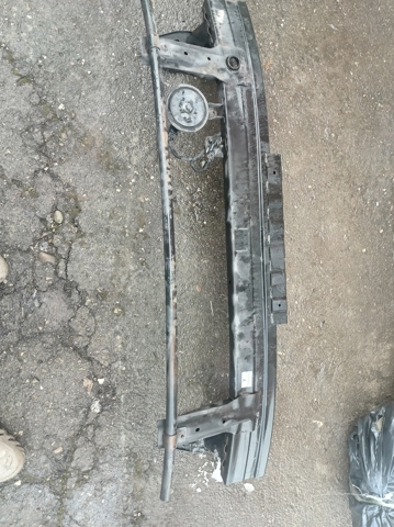 HYUNDAI 865301W010 Усилитель переднего бампера в наличии Одесса
