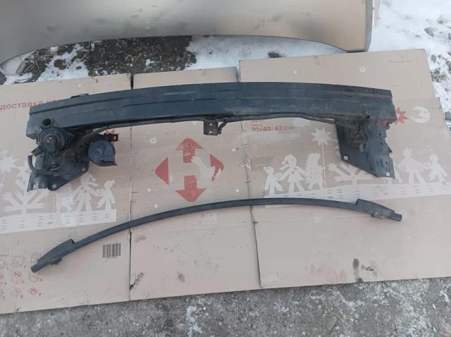 Балка бампера переднего 86530A4000 HYUNDAI
