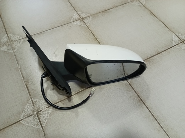 Наружное зеркало правое 879100D580 TOYOTA
