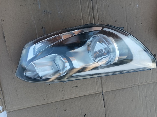 Фара передняя правая 921021WXXX HYUNDAI