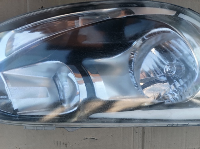 921021WXXX HYUNDAI Фара правая купить в Ужгород