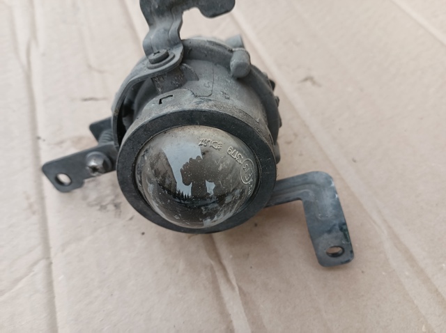 Туманка правая 922021W210 HYUNDAI