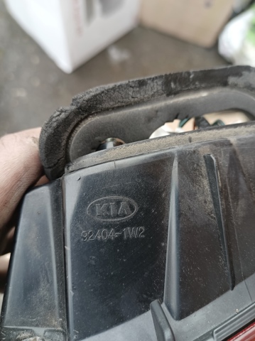 HYUNDAI 924041W2 Фонарь задний правый внутренний в наличии Житомир