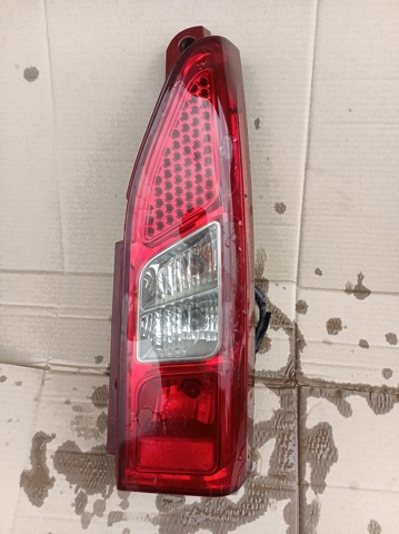 Фонари задние Peugeot Partner Tepee