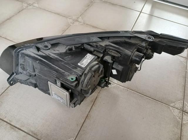 GJ3213W029 LAND ROVER Фара правая купить в Львов