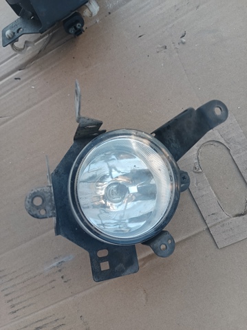 Противотуманка правая MN161102 MITSUBISHI