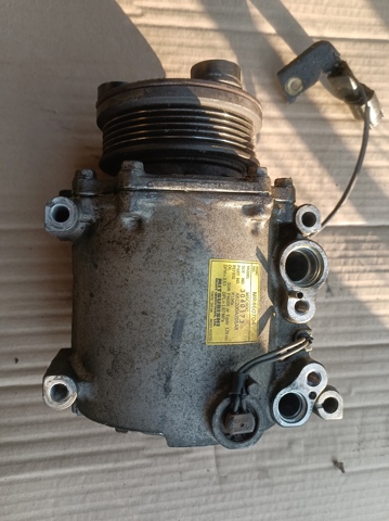 Компрессор климатической установки MR460704 MITSUBISHI