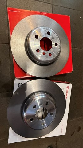 BREMBO 09D09613 Диск тормозной задний в наличии Тернополь