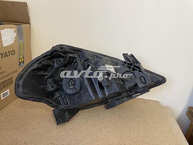 26060EM30A NISSAN Левая фара купить в Полтава