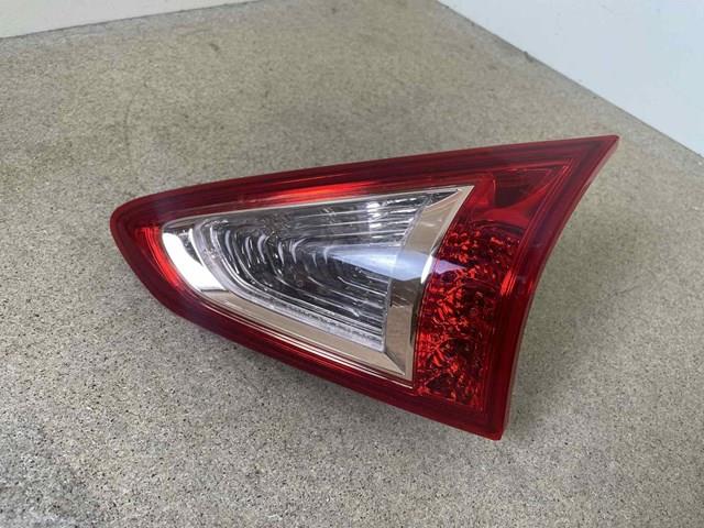 Фара задняя правая внутренняя 265401BA0A NISSAN