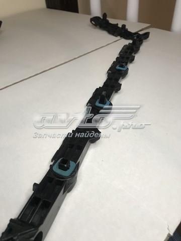 Кронштейн бампера заднего, правый 5257506090 TOYOTA