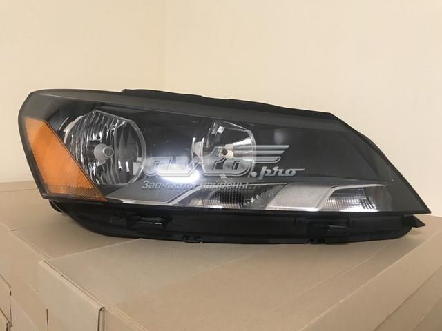 Вставка фары правой 561941006D VAG
