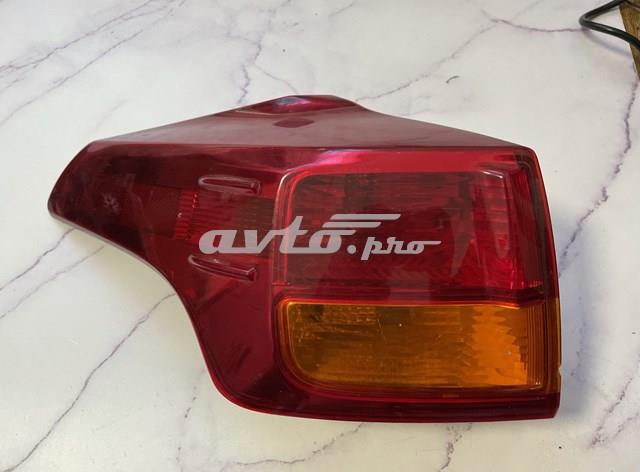 Фонарь задний 8156142170 TOYOTA