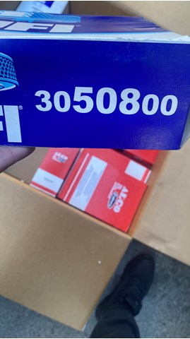 Элемент воздушного фильтра 3050800 UFI