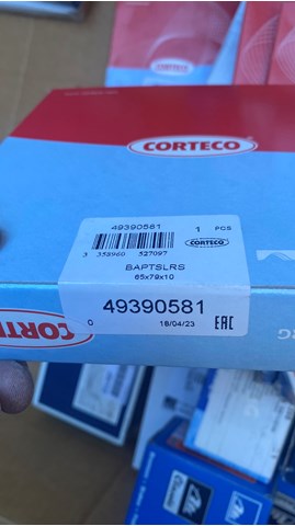 Сальник коленчатого вала 49390581 CORTECO