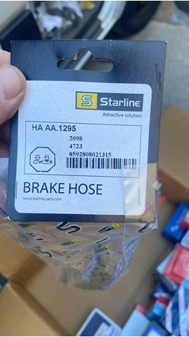Гибкая тормозная трубка передняя HAAA1295 STARLINE