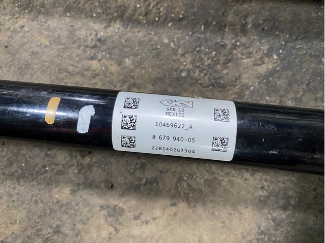 33208679940 BMW Полуось задняя правая купить в Львов
