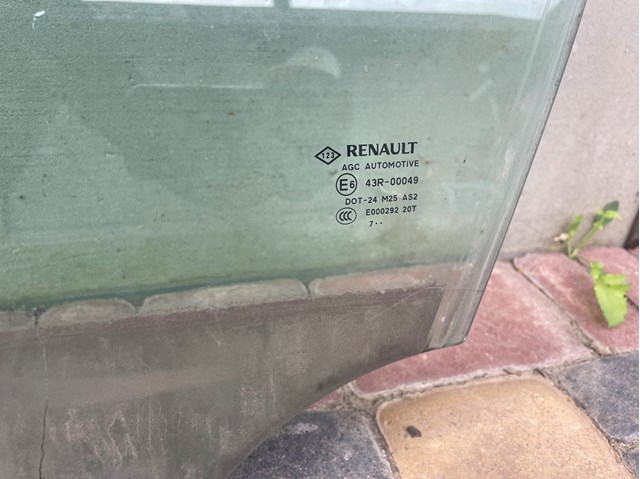 803010001R RENAULT Стекло двери передней левой купить в Полтава