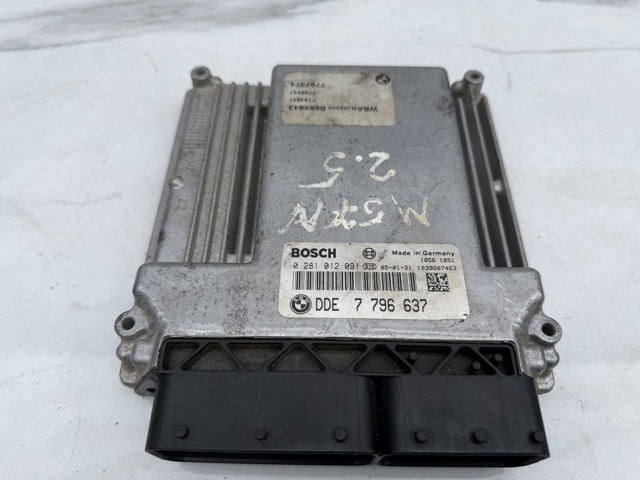 ЭБУ двигателем 0281012091 BOSCH