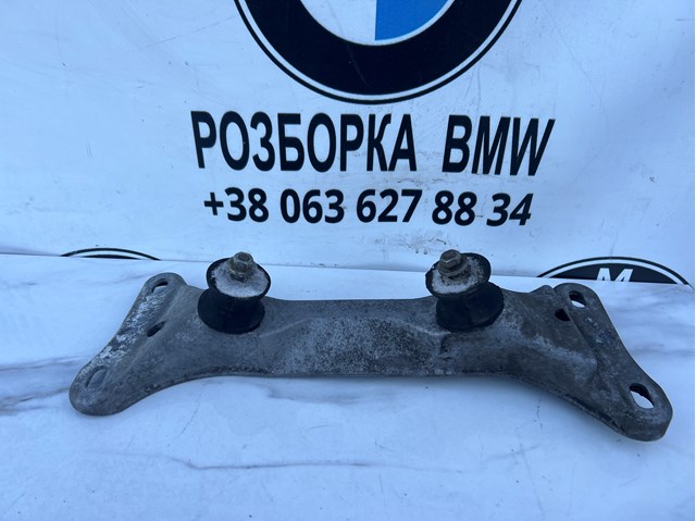 Крепление коробки передач 1094683 BMW