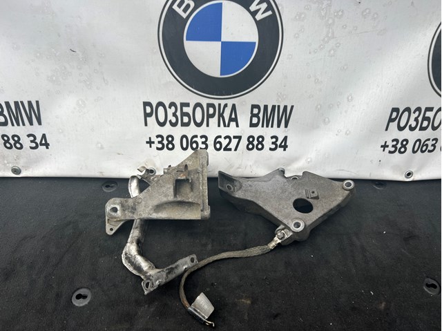 BMW 22116781916 Кронштейн подушки (опоры) двигателя правой в наличии Сумы