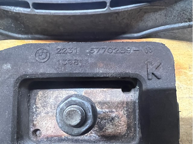 BMW 22316770289 Подушка коробки передач в наличии Черкассы