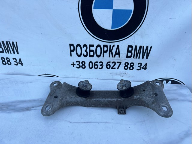 Крепление кпп 22316778058 BMW
