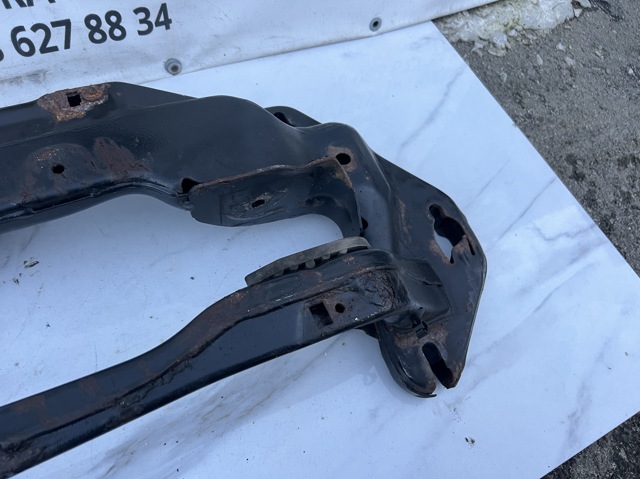 22326854187 BMW Балка крепления коробки передач купить в Ровно