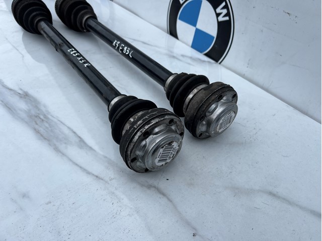 33207524041 BMW Полуось задняя левая купить в Кривой Рог
