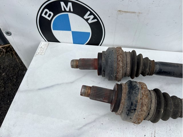 BMW 33207577507 Полуось задняя левая в наличии Каменское