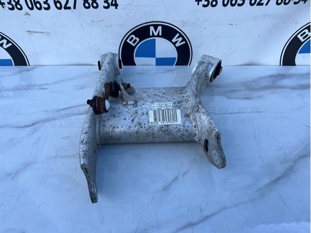 Балансир задний нижний, правый 33326755472 BMW