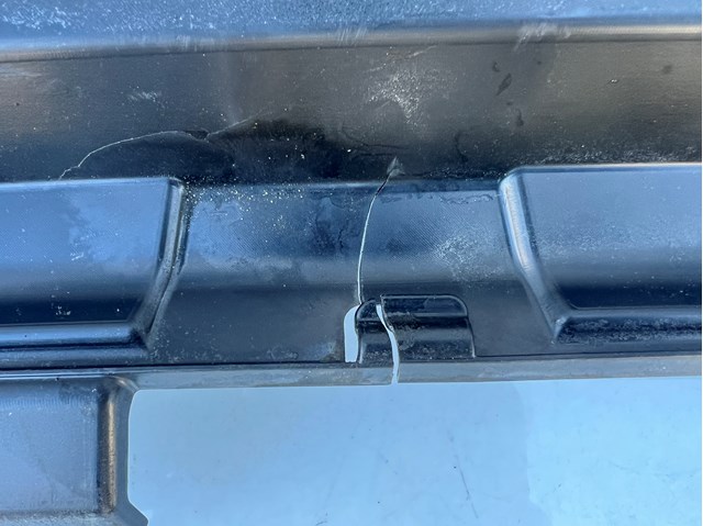 BMW 51128053584 Кронштейн бампера заднего центральный в наличии Львов