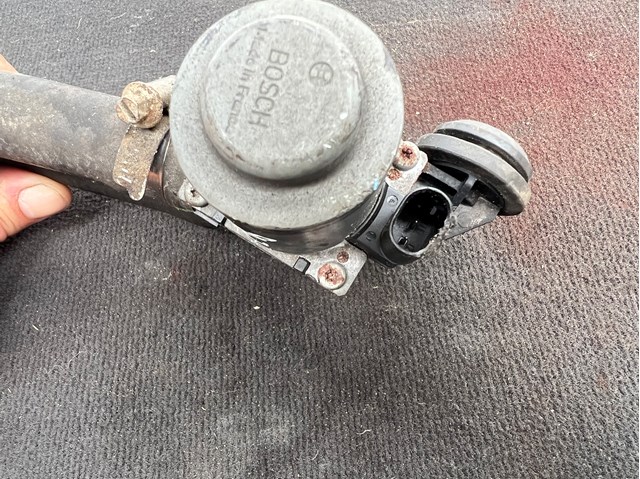 BMW 64118369805 Кран печки в наличии Запорожье