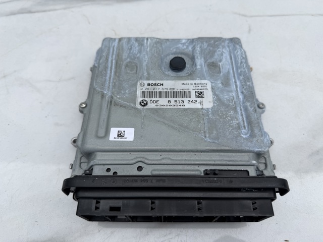 Компьютер двигателя 8513242 BMW