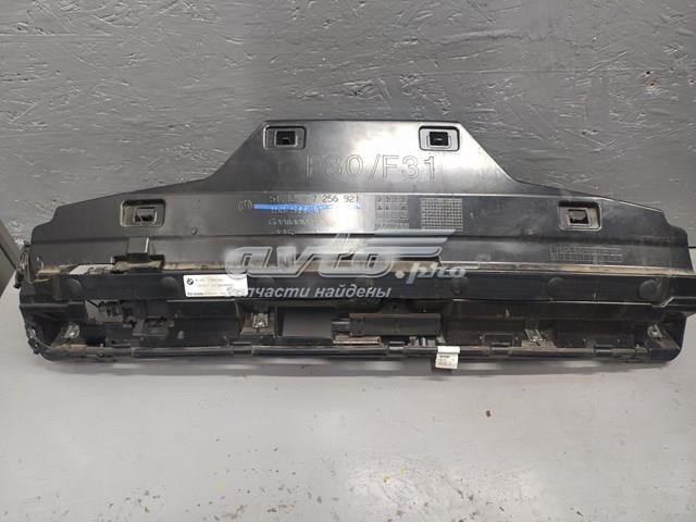 Кронштейн бампера заднего, центральный 51127256921 BMW