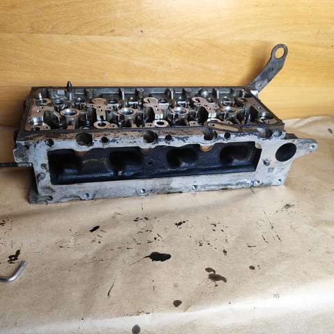 VAG 04L103064E ГБЦ в наличии Львов