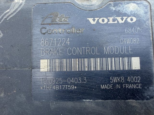VOLVO 8671224 Блок управления АБС (ABS) гидравлический в наличии Черновцы